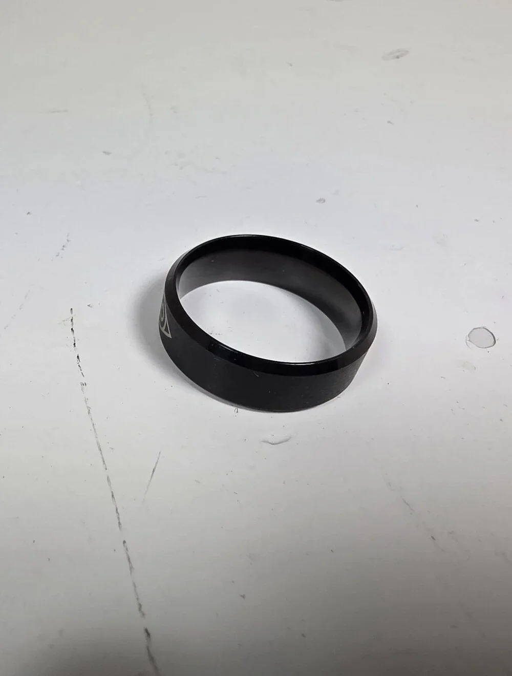 N/A sleek black